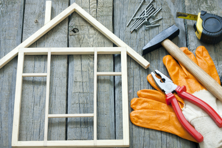 Hétfőtől lehet pályázni a családi házak energiahatékonysági korszerűsítésére